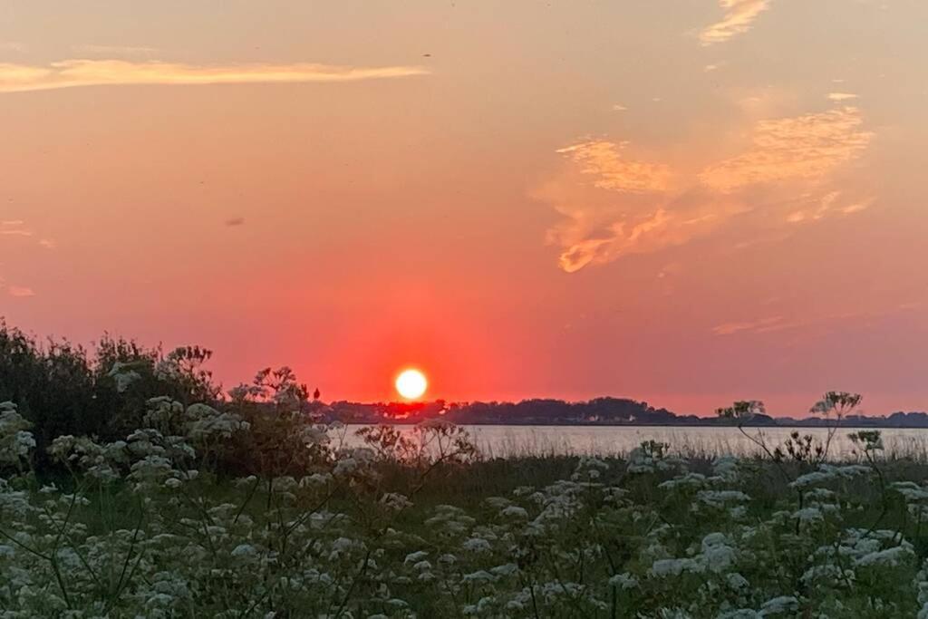 Tsjuke En March, Gezellig Vakantie Verblijf. Echten  Kültér fotó