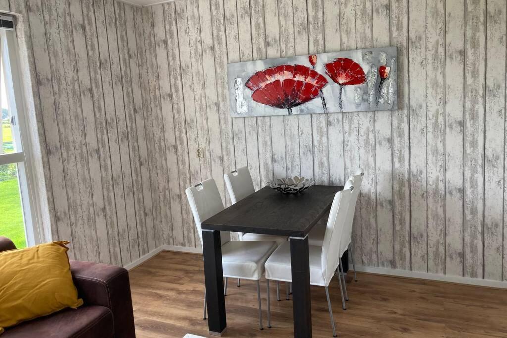 Tsjuke En March, Gezellig Vakantie Verblijf. Echten  Kültér fotó
